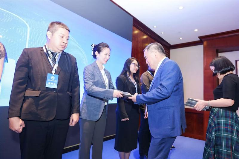 中国传真新闻社社长李家辛当选世界百国侨企联盟常务理事-图片3